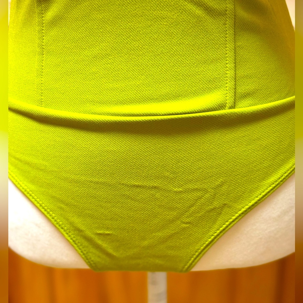 Haute Monde Green Adjustable Strap Bodycon Body Suit Size Small - Picture 11 of 16